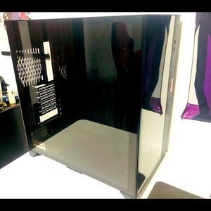 LIAN LI O11 DYNAMIC XL ROG CASE